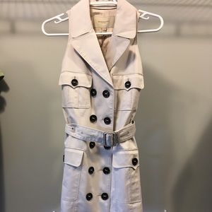 Burberry classic trench, NWT